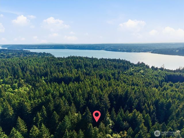 12930 SW 204th Street, Vashon, WA 98070