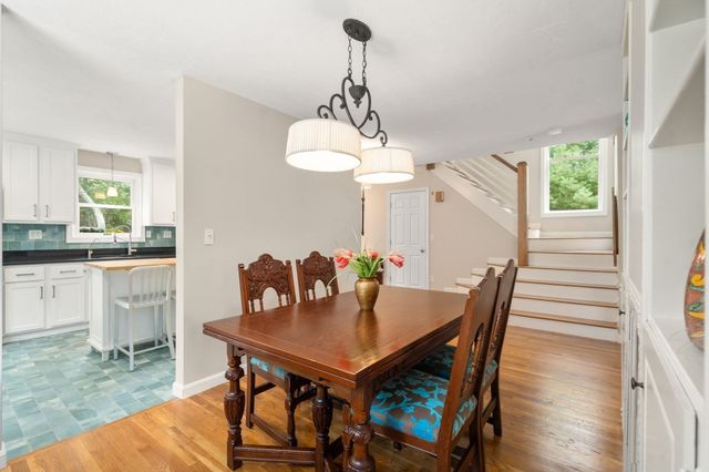 3 Goulding St. East, Sherborn, MA 01770