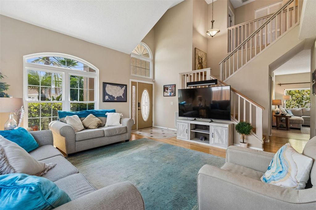 Image 12 of property listing at 11415 WHISPERING HOLLOW, Tampa, FL 33635