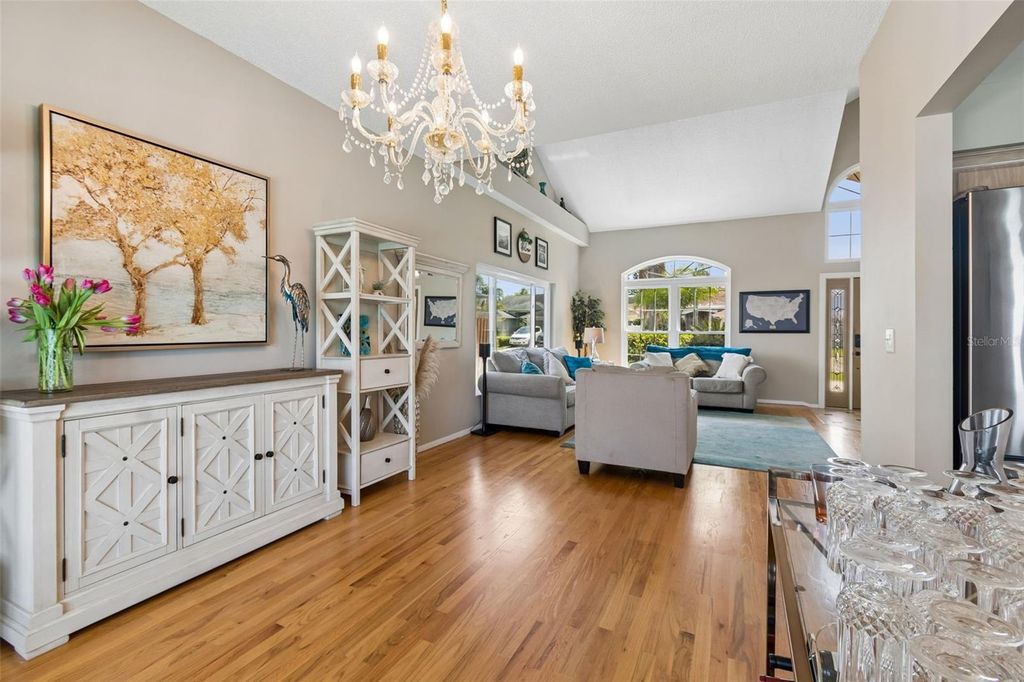 Image 14 of property listing at 11415 WHISPERING HOLLOW, Tampa, FL 33635