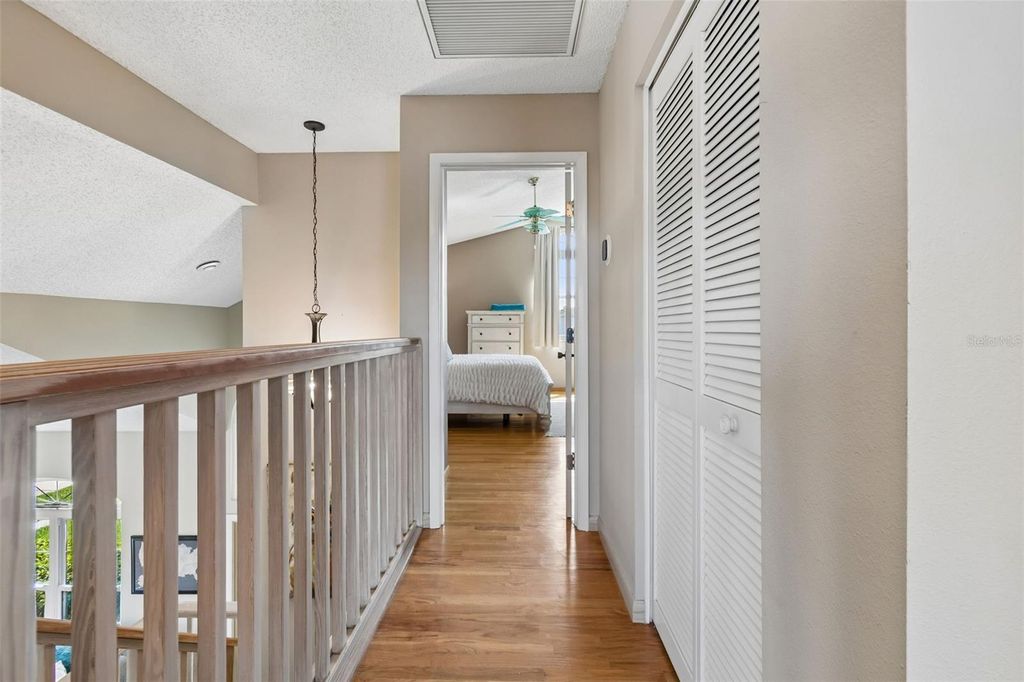 Image 34 of property listing at 11415 WHISPERING HOLLOW, Tampa, FL 33635