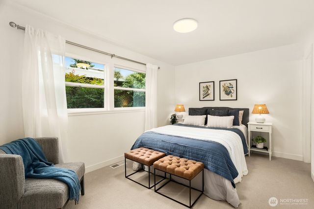 3960 SW Austin Street, Seattle, WA 98136