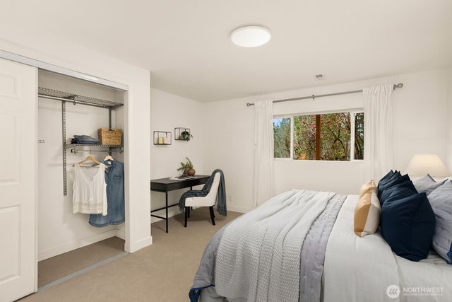 3960 SW Austin Street, Seattle, WA 98136