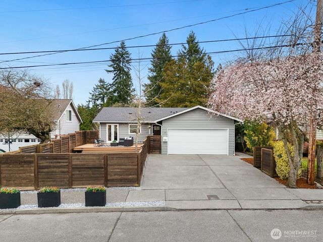 3960 SW Austin Street, Seattle, WA 98136
