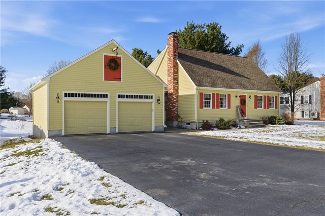 9 Anna Mac Drive, Cumberland, RI 02864