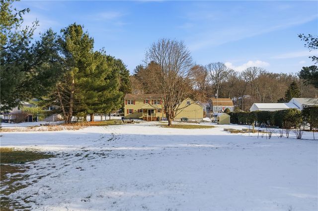 9 Anna Mac Drive, Cumberland, RI 02864