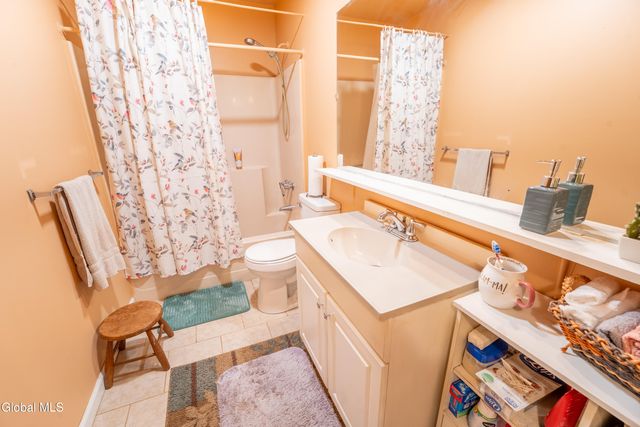 6010 Greens Corner Road, Galway, NY 12074