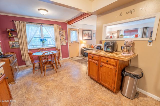 6010 Greens Corner Road, Galway, NY 12074