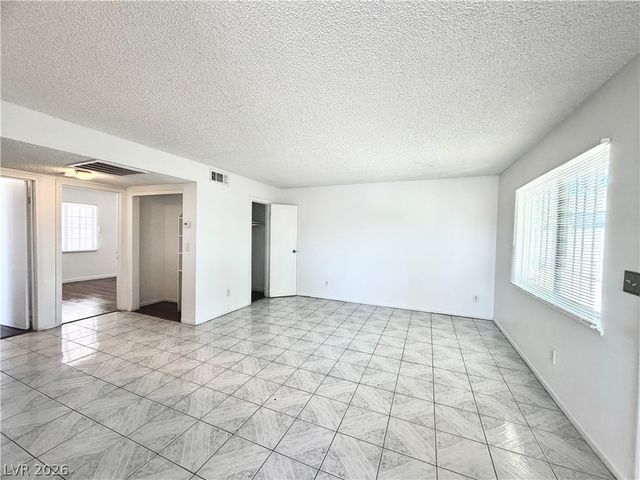 3427 East Cheyenne Avenue A, North Las Vegas, NV 89030