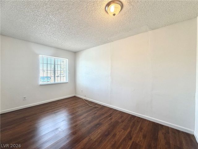 3427 East Cheyenne Avenue A, North Las Vegas, NV 89030