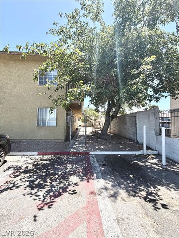 3427 East Cheyenne Avenue A, North Las Vegas, NV 89030