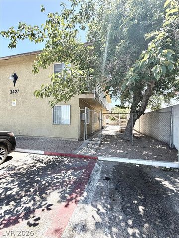 3427 East Cheyenne Avenue A, North Las Vegas, NV 89030