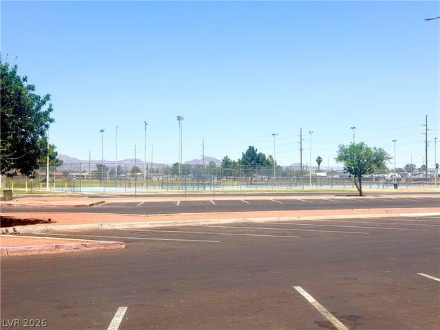 3427 East Cheyenne Avenue A, North Las Vegas, NV 89030