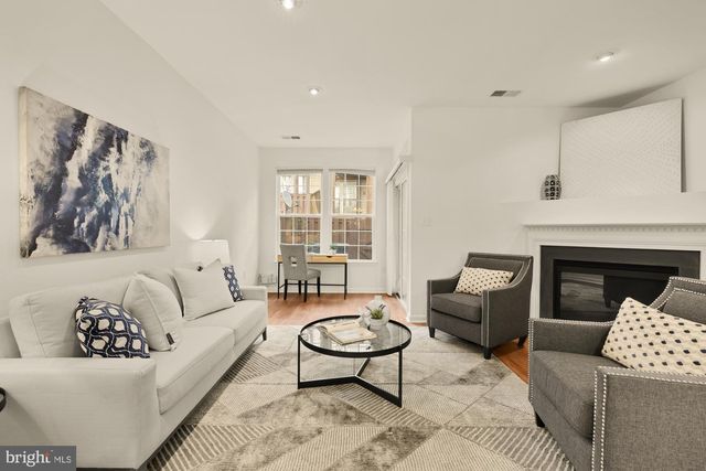 4111 RIVER FORTH DR, Fairfax, VA 22030