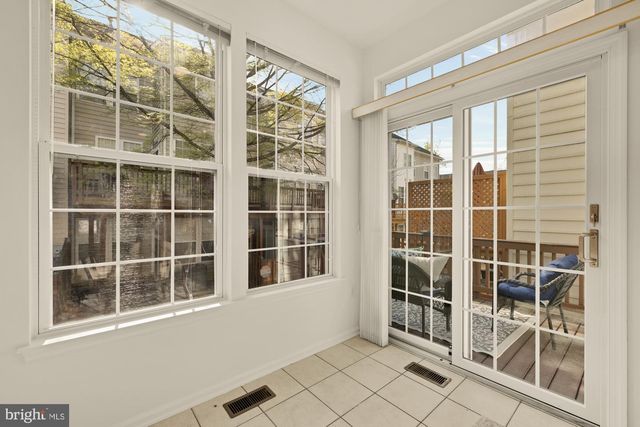 4111 RIVER FORTH DR, Fairfax, VA 22030