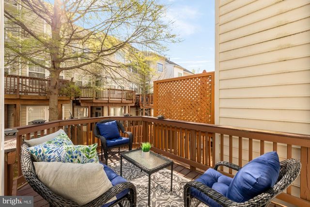 4111 RIVER FORTH DR, Fairfax, VA 22030