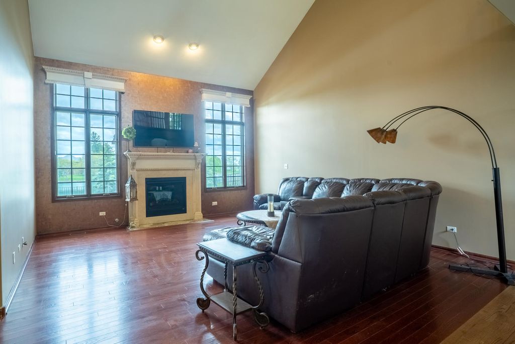 Image 19 of property listing at 2910 Ryan Drive, New Lenox, IL 60451