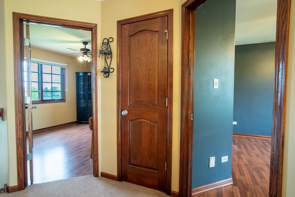 Image 30 of property listing at 2910 Ryan Drive, New Lenox, IL 60451