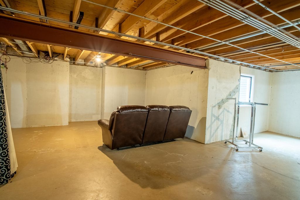 Image 48 of property listing at 2910 Ryan Drive, New Lenox, IL 60451