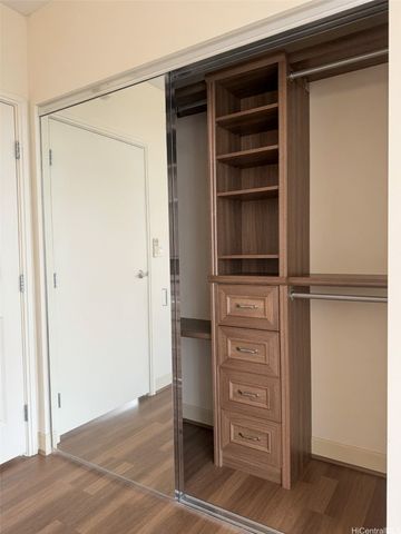 909 Kapiolani Boulevard 1804, Honolulu, HI 96814