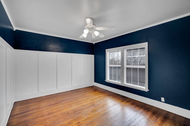 119 W University Avenue, Waxahachie, TX 75165