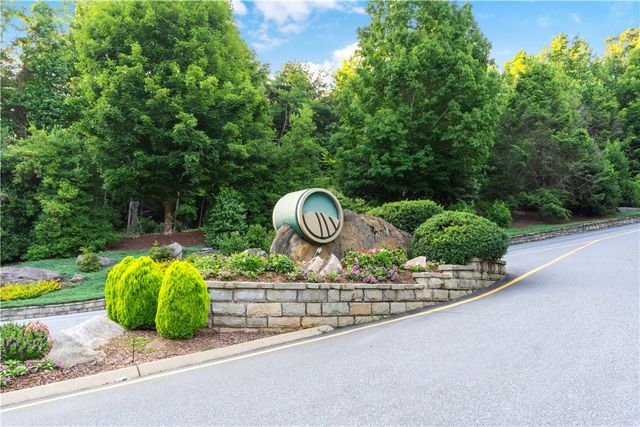 39 Raptor Way Way, Landrum, SC 29356