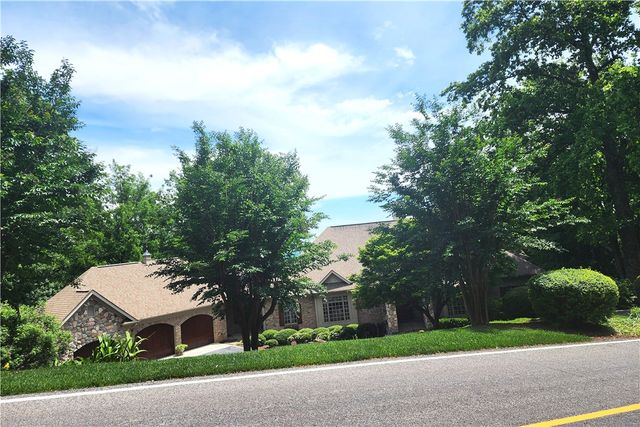 39 Raptor Way Way, Landrum, SC 29356