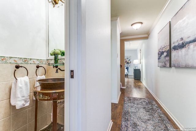 1022 Navarro St Apt 306, San Antonio, TX 78205