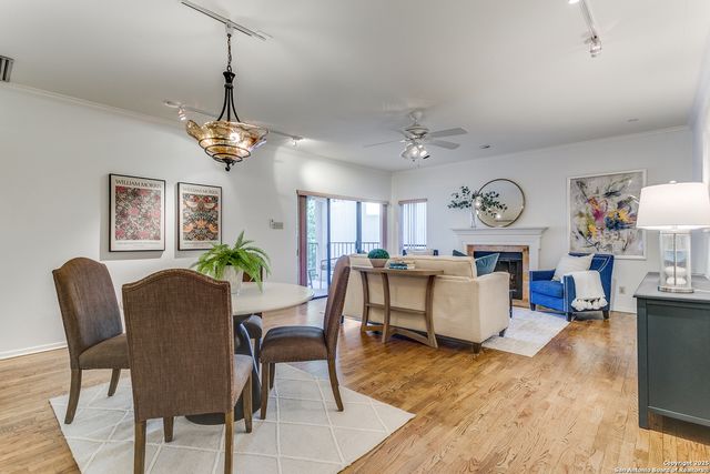 1022 Navarro St Apt 306, San Antonio, TX 78205