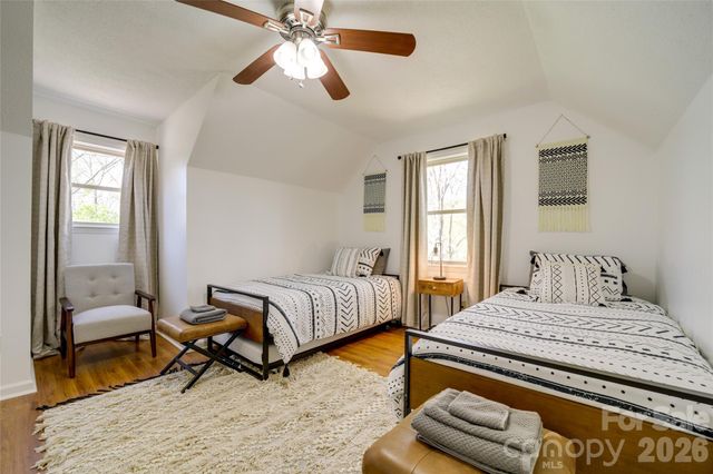 24 Oakwood Road, Candler, NC 28715