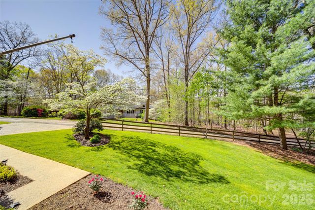24 Oakwood Road, Candler, NC 28715