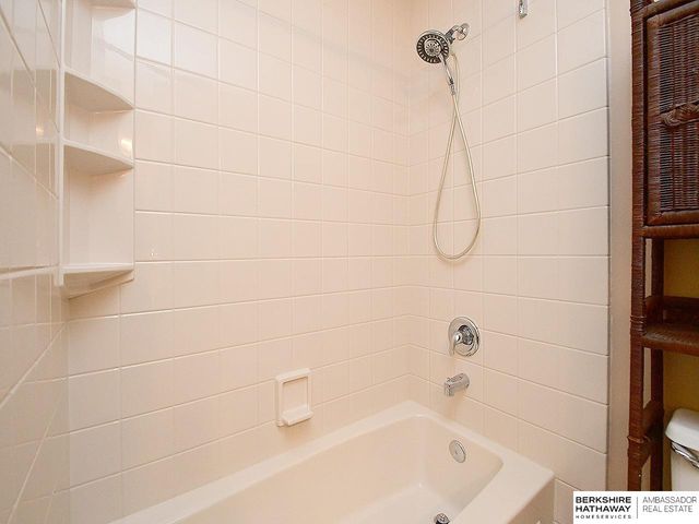 11316 Y Street, Omaha, NE 68137