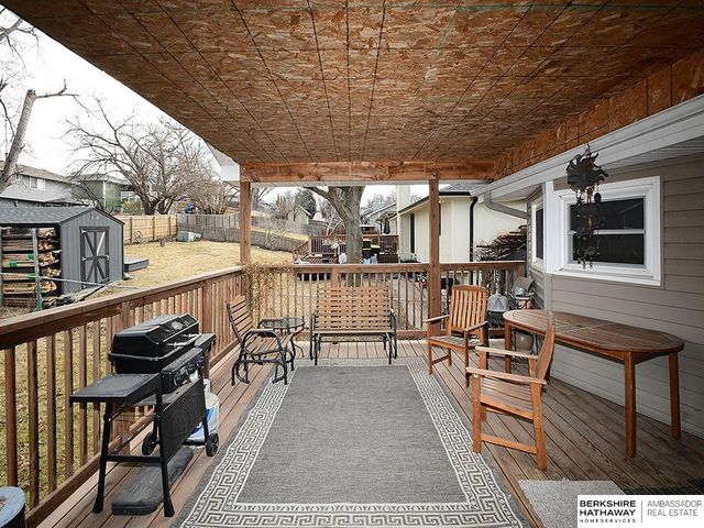 11316 Y Street, Omaha, NE 68137