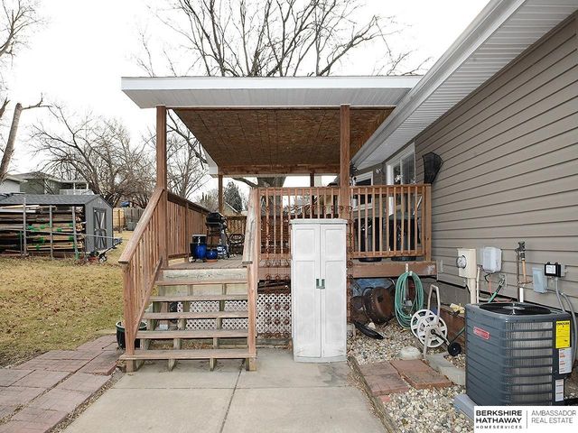 11316 Y Street, Omaha, NE 68137