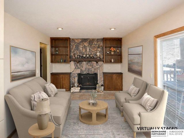 11316 Y Street, Omaha, NE 68137