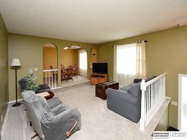 11316 Y Street, Omaha, NE 68137