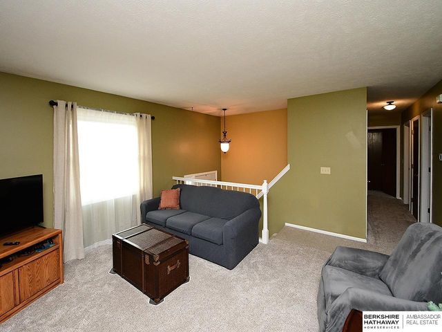 11316 Y Street, Omaha, NE 68137