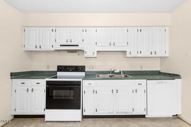 813 Rosemary Street, Erwin, NC 28339