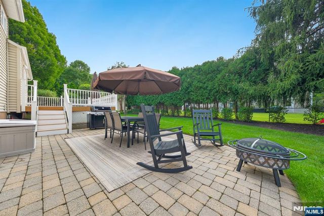 18 Murray Road, Montvale, NJ 07645