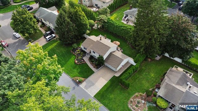 18 Murray Road, Montvale, NJ 07645