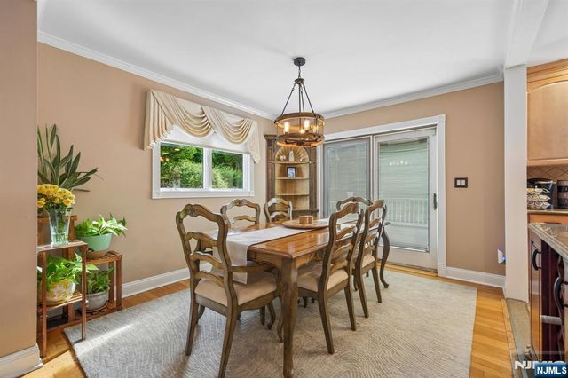 18 Murray Road, Montvale, NJ 07645