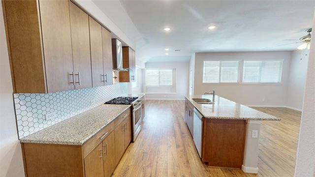 1118 Holcombe Drive, Anna, TX 75409