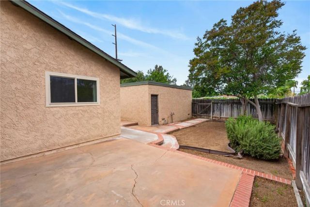 6305 La Mirada Way, Riverside, CA 92504