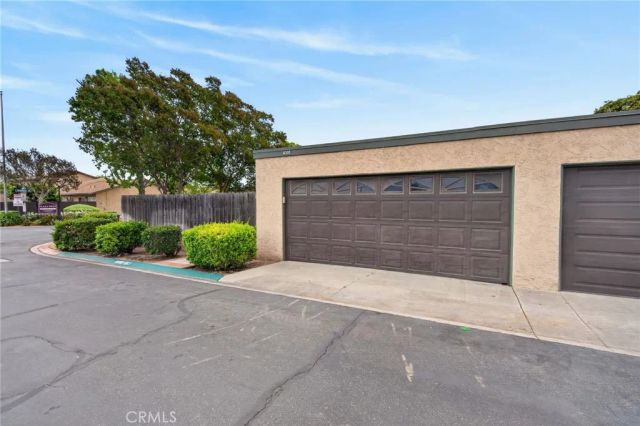 6305 La Mirada Way, Riverside, CA 92504