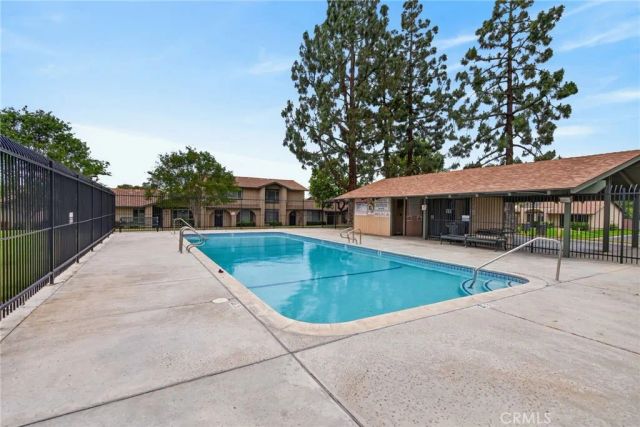 6305 La Mirada Way, Riverside, CA 92504