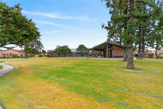 6305 La Mirada Way, Riverside, CA 92504