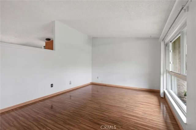6305 La Mirada Way, Riverside, CA 92504