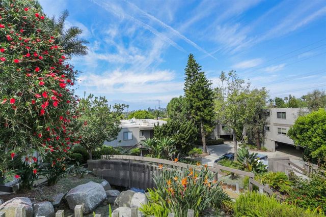 155 Rosebay Dr 37, Encinitas, CA 92024