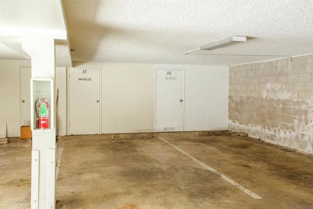 155 Rosebay Dr 37, Encinitas, CA 92024