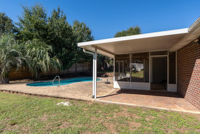 4759 Connor Drive, Crestview, FL 32539